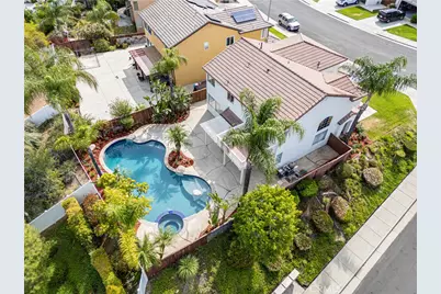 8810 Lemonwood Drive, Corona, CA 92883 - Photo 47