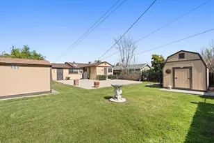 3927 Christina, Chino, CA 91710 - Photo 21