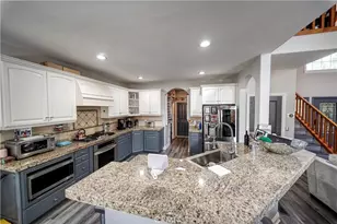 514 Pioneer, Lake Arrowhead, CA 92352 - Photo 7