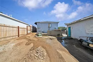 405 Lookout St, Lake Elsinore, CA 92530 - Photo 15