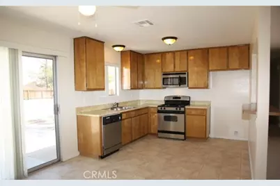 21110 Sandia, Apple Valley, CA 92308 - Photo 3