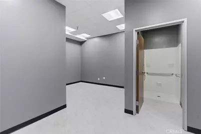 685 E Grand Boulevard #101, Corona, CA 92879 - Photo 25