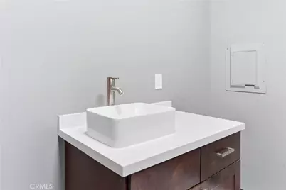685 E Grand Boulevard #101, Corona, CA 92879 - Photo 31