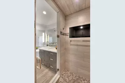 14218 Aliso Court, Chino Hills, CA 91709 - Photo 33