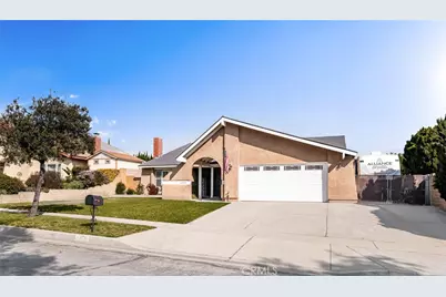 1370 Maywood Avenue, Upland, CA 91786 - Photo 3