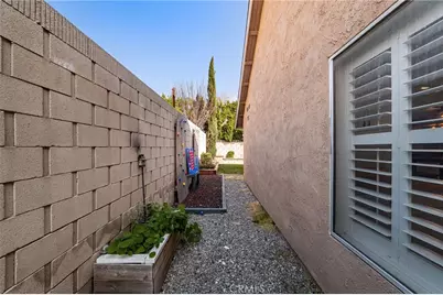 1370 Maywood Avenue, Upland, CA 91786 - Photo 43