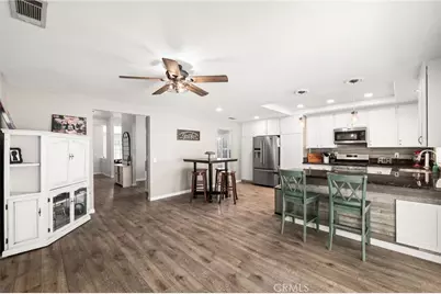 1370 Maywood Avenue, Upland, CA 91786 - Photo 17