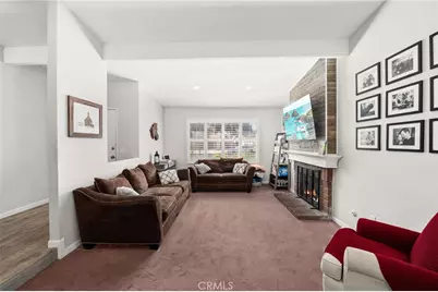 1370 Maywood Avenue, Upland, CA 91786 - Photo 11