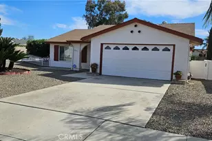 2431 El Rancho Cir, Hemet, CA 92545 - Photo 3