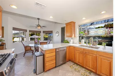 35750 Panorama, Yucaipa, CA 92399 - Photo 5