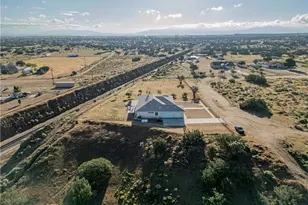 10490 Joshua, Oak Hills, CA 92344 - Photo 45