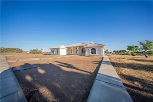 10490 Joshua, Oak Hills, CA 92344 - Photo 5