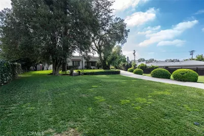 188 N Sunkist, West Covina, CA 91790 - Photo 33