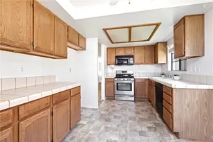 19077 Elm, Apple Valley, CA 92308 - Photo 7