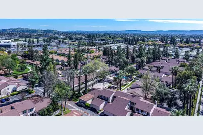 820 E Silver Maple, Azusa, CA 91702 - Photo 47