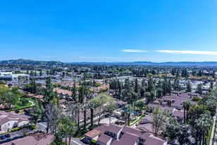 820 E Silver Maple, Azusa, CA 91702 - Photo 47