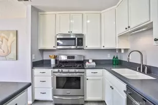 820 E Silver Maple, Azusa, CA 91702 - Photo 11