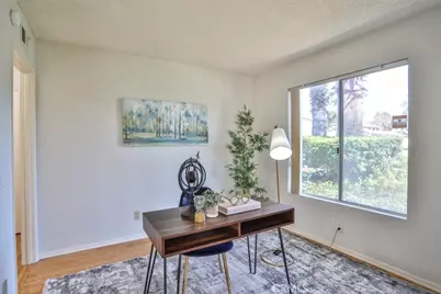 820 E Silver Maple, Azusa, CA 91702 - Photo 17