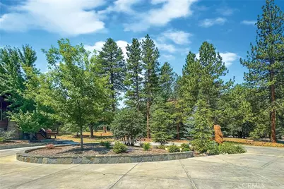 42143 Switzerland, Big Bear Lake, CA 92315 - Photo 67