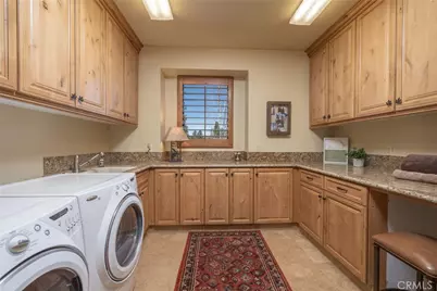 42143 Switzerland, Big Bear Lake, CA 92315 - Photo 41