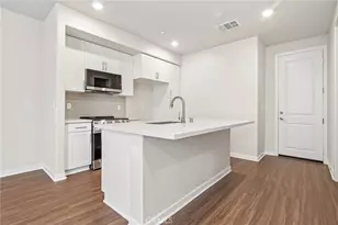 9191 Waverly Ln, Riverside, CA 92503 - Photo 11