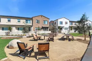 9195 Waverly Ln, Riverside, CA 92503 - Photo 11