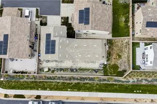 16744 Stag's Leap Ln, Fontana, CA 92336 - Photo 33