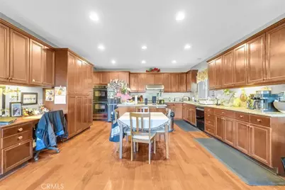 7595 Duck Creek, Rancho Cucamonga, CA 91739 - Photo 9