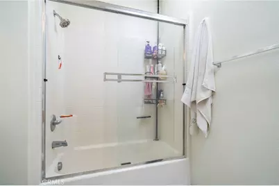 11369 Brookglen Court, Riverside, CA 92505 - Photo 21