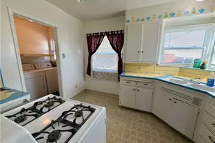 720 Orchid, San Bernardino, CA 92404 - Photo 7