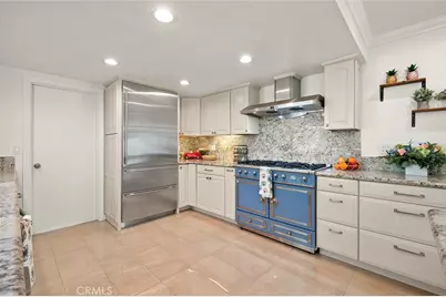 15231 Touraine Way, Irvine, CA 92604 - Photo 17