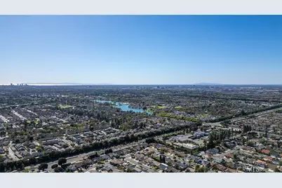 15231 Touraine Way, Irvine, CA 92604 - Photo 59