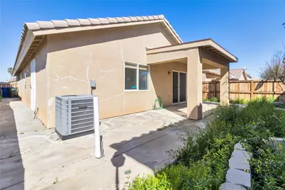 14631 Green River, Victorville, CA 92394 - Photo 21
