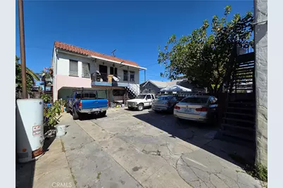 1423 E 52nd, Los Angeles, CA 90011 - Photo 5