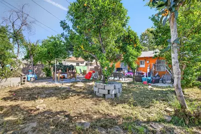 705 S Thorson Avenue, Compton, CA 90221 - Photo 17