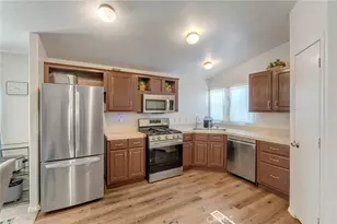 25088 Camino del Norte, Barstow, CA 92311 - Photo 3