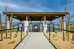 16746 Mistletoe, Fontana, CA 92336 - Photo 37