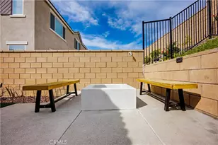 16746 Mistletoe, Fontana, CA 92336 - Photo 33