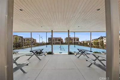 15916 Caterpillar Drive, Fontana, CA 92336 - Photo 23