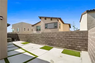 15916 Caterpillar Dr, Fontana, CA 92336 - Photo 21