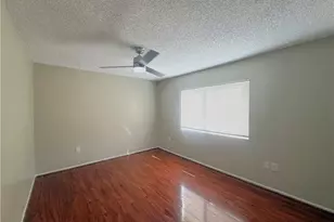 13466 Almetz St, Sylmar, CA 91342 - Photo 7