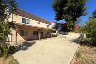 13466 Almetz St, Sylmar, CA 91342 - Photo 15