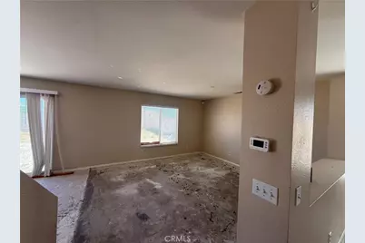 14577 Crossing, Victorville, CA 92394 - Photo 9