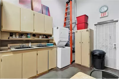 12044 Dunia Road #B, Victorville, CA 92392 - Photo 23