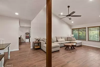 9879 Canada Way, Riverside, CA 92503 - Photo 5