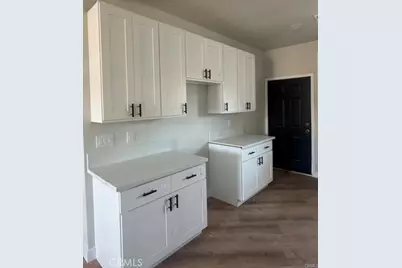 6597 Valaria, Highland, CA 92346 - Photo 3