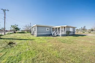 11025 Phelen Rd, Oak Hills, CA 92344 - Photo 5