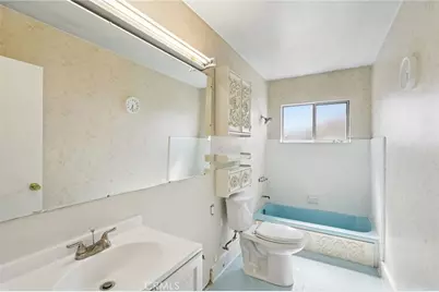 814 W Bonnie Brae Court, Ontario, CA 91762 - Photo 13