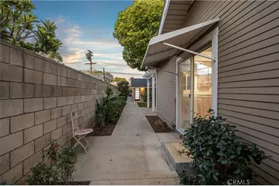 548 N 2nd Avenue, Upland, CA 91786 - Photo 17