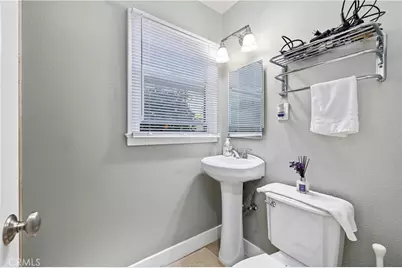 548 N 2nd Avenue, Upland, CA 91786 - Photo 55